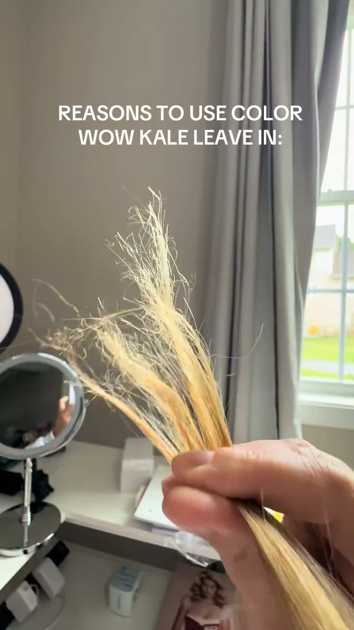 Color Wow Facebook ad: Visibly reduce breakage in 1 blow dry*!