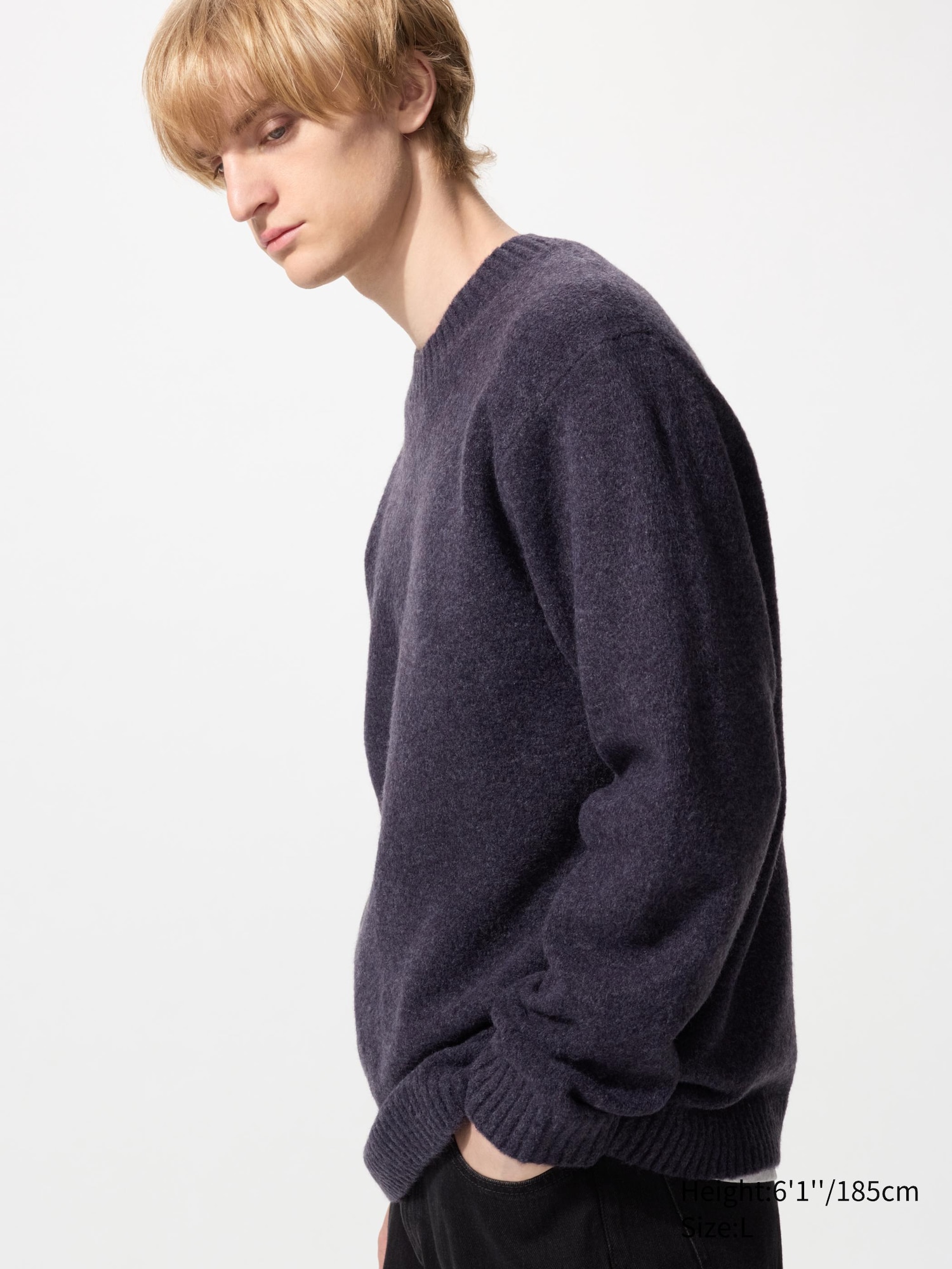 UNIQLO Europe Facebook ad