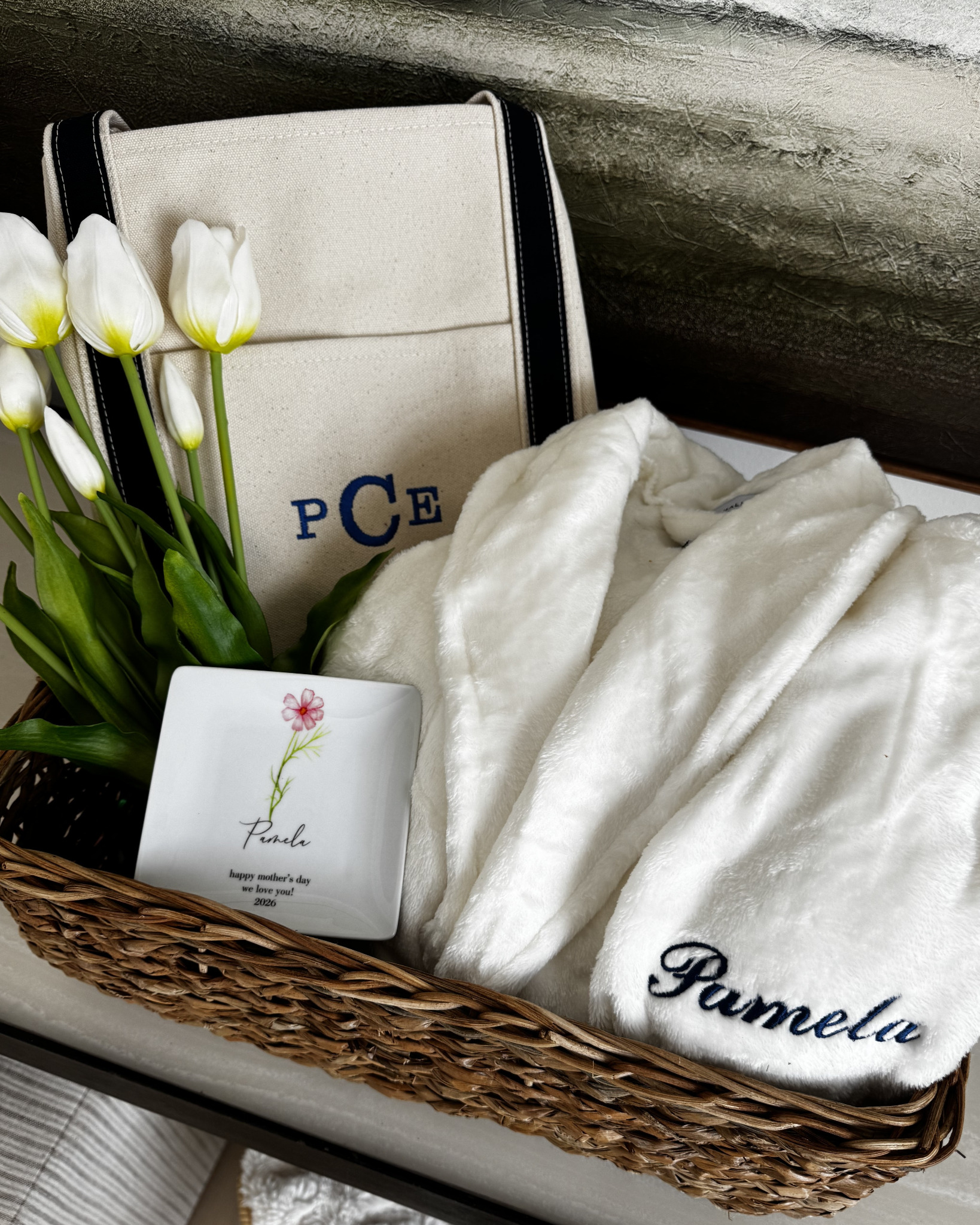 Personalization Mall Facebook ad