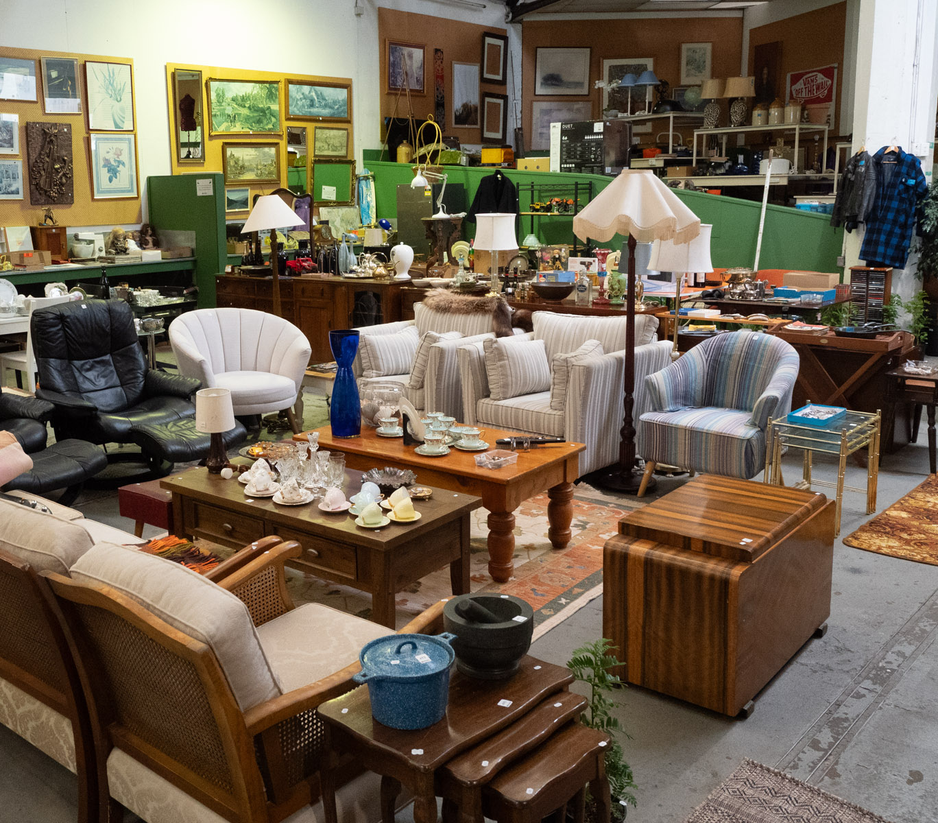 Hayward's Auction House Facebook ad