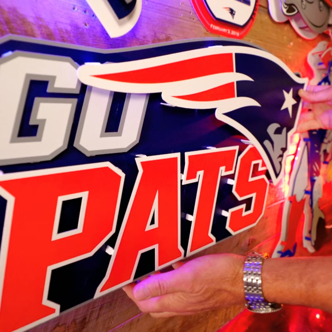 Hex Head Art Facebook ad: Built for Pats Fans