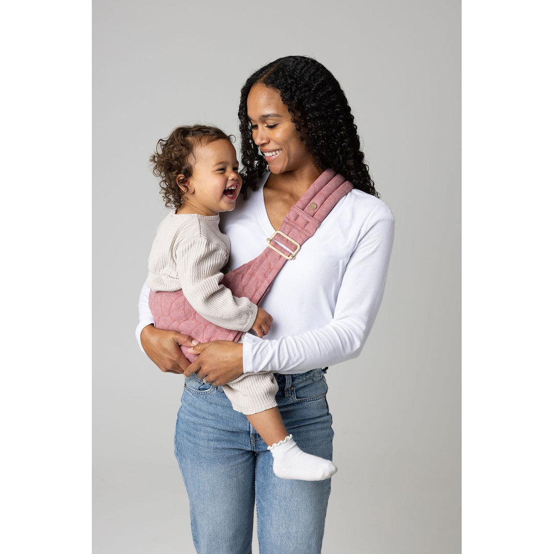 Mabē Carriers Facebook ad: Mabē helps you stay close while making time…