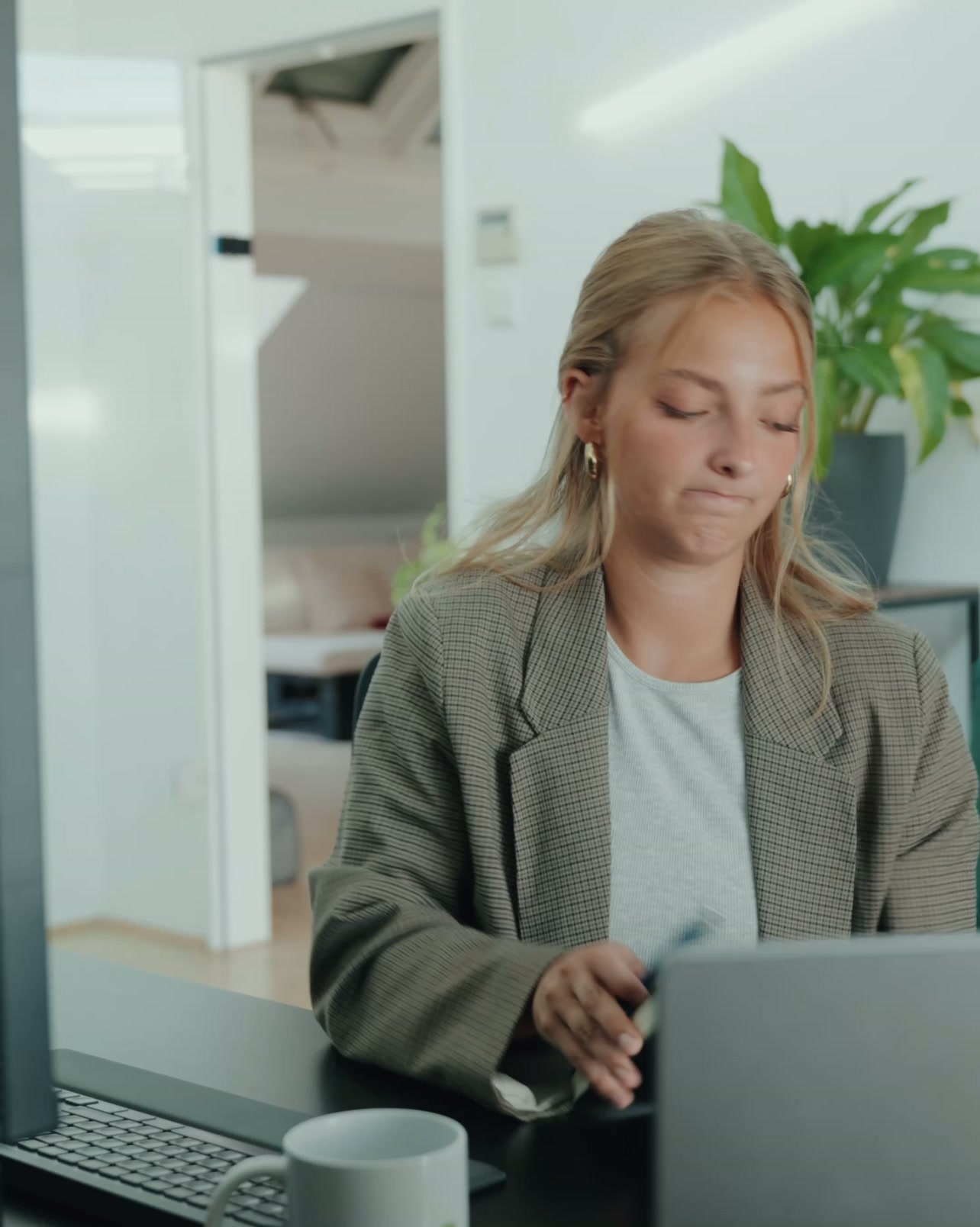 REWE To Go Facebook ad: Unsere Aktionen - Finde deinen Lieblings-Deal | REWE To Go