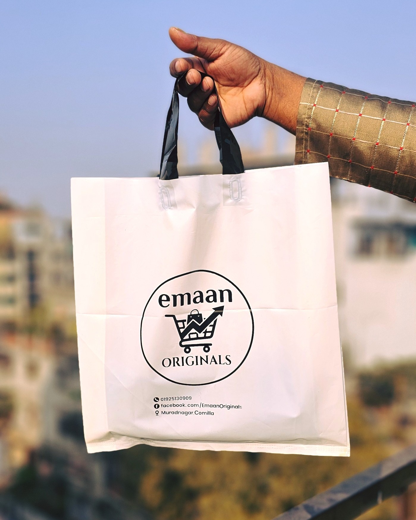 Packology BD Facebook ad: হ্যান্ডেলযুক্ত শপিং ব্যাগ, কুরিয়ার পলি, শপিং পলি ব্যাগ…