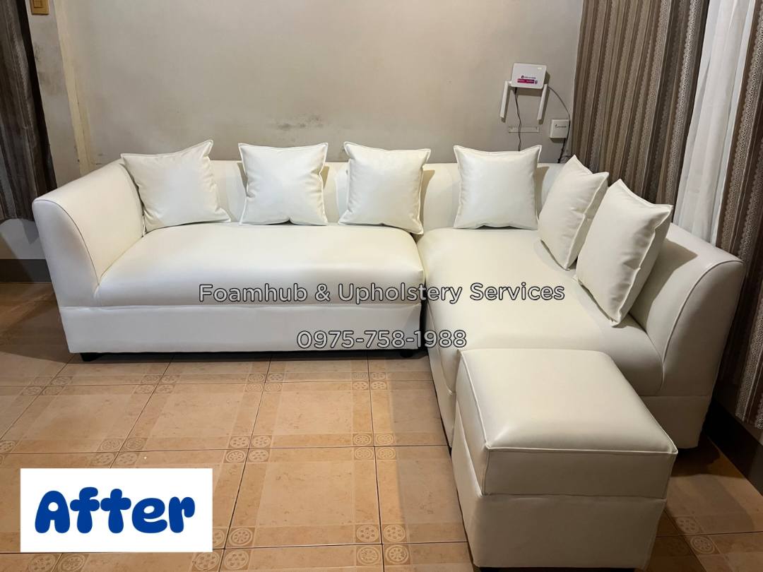 Foamhub & Upholstery Services Facebook ad: Sofa Upgrade Made At Its Finest!