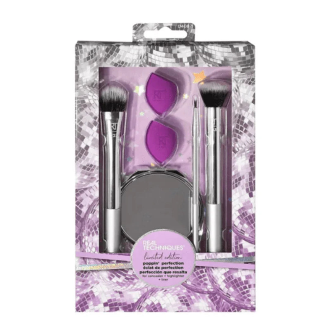 The Makeup Planet Pakistan Facebook ad: 𝐆𝐫𝐚𝐧𝐝 𝐒𝐮𝐦𝐦𝐞𝐫 𝐒𝐚𝐥𝐞 upto 𝟕𝟎%…