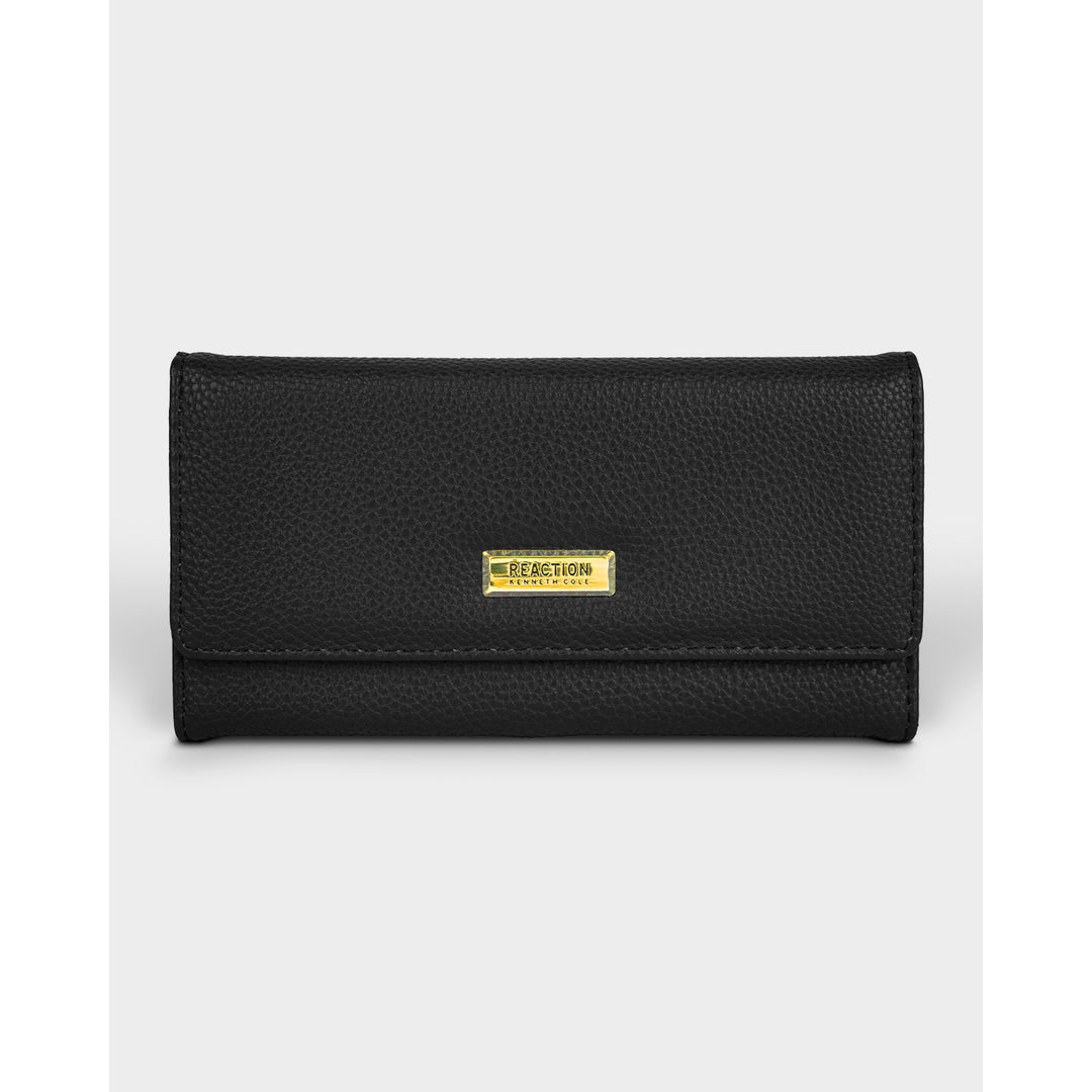 Kenneth Cole Colombia Facebook ad: En Kenneth Cole encuentras ropa moderna, elegante y…