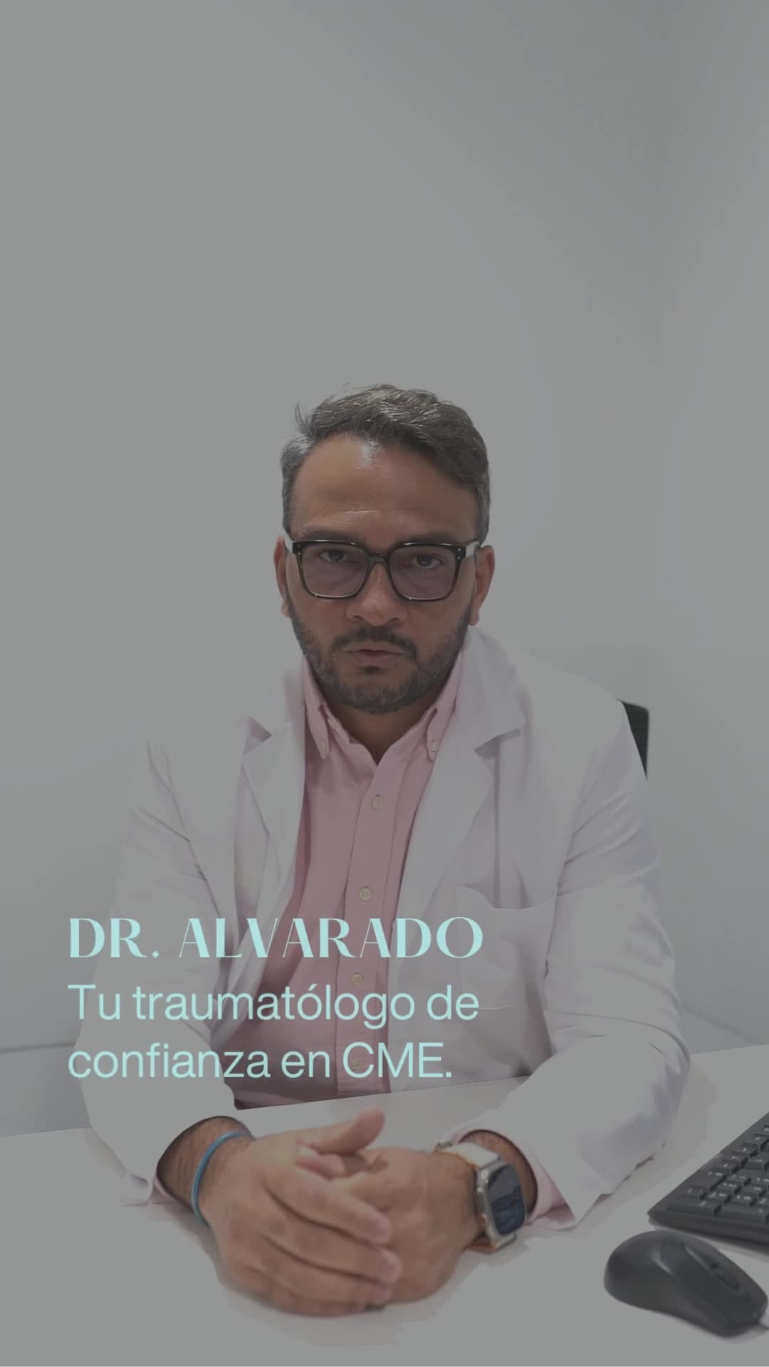 Centre Mèdic Esplugues Facebook ad: ¿Sabías que el 80% de las personas sufrirán…