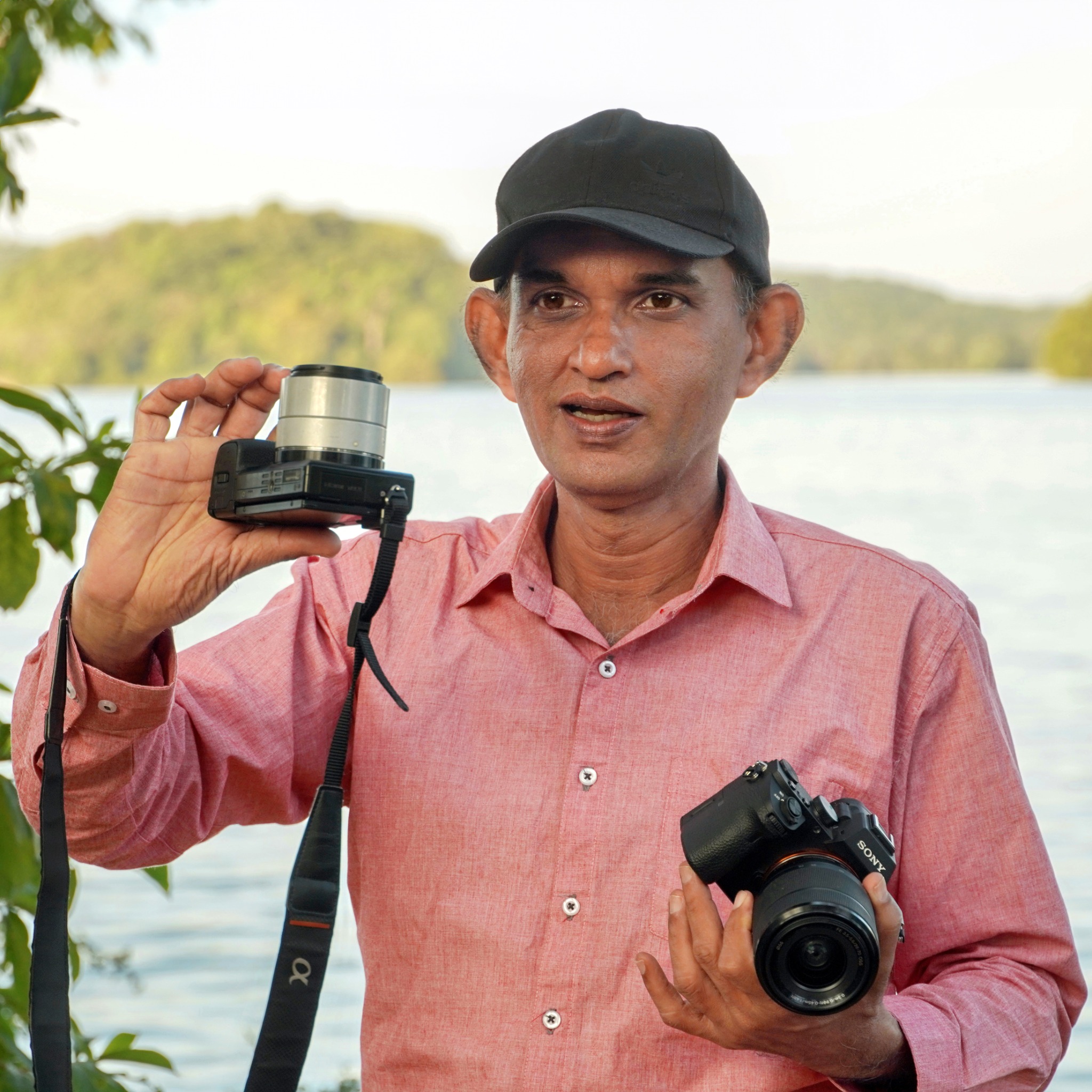 Fotostar Photography Academy Facebook ad: Chat with us