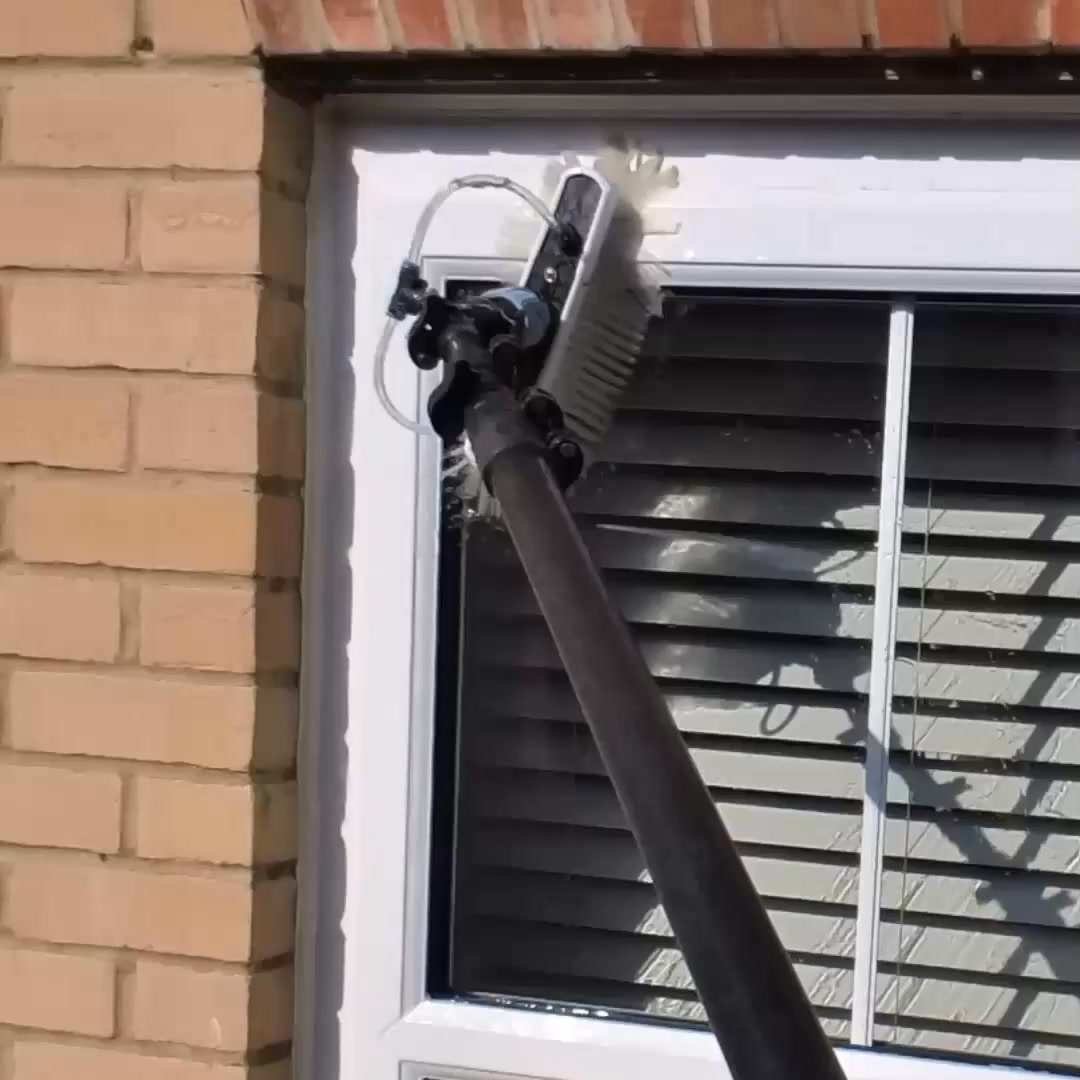 Potters Window Cleaning Facebook ad from Apr 23, 2026