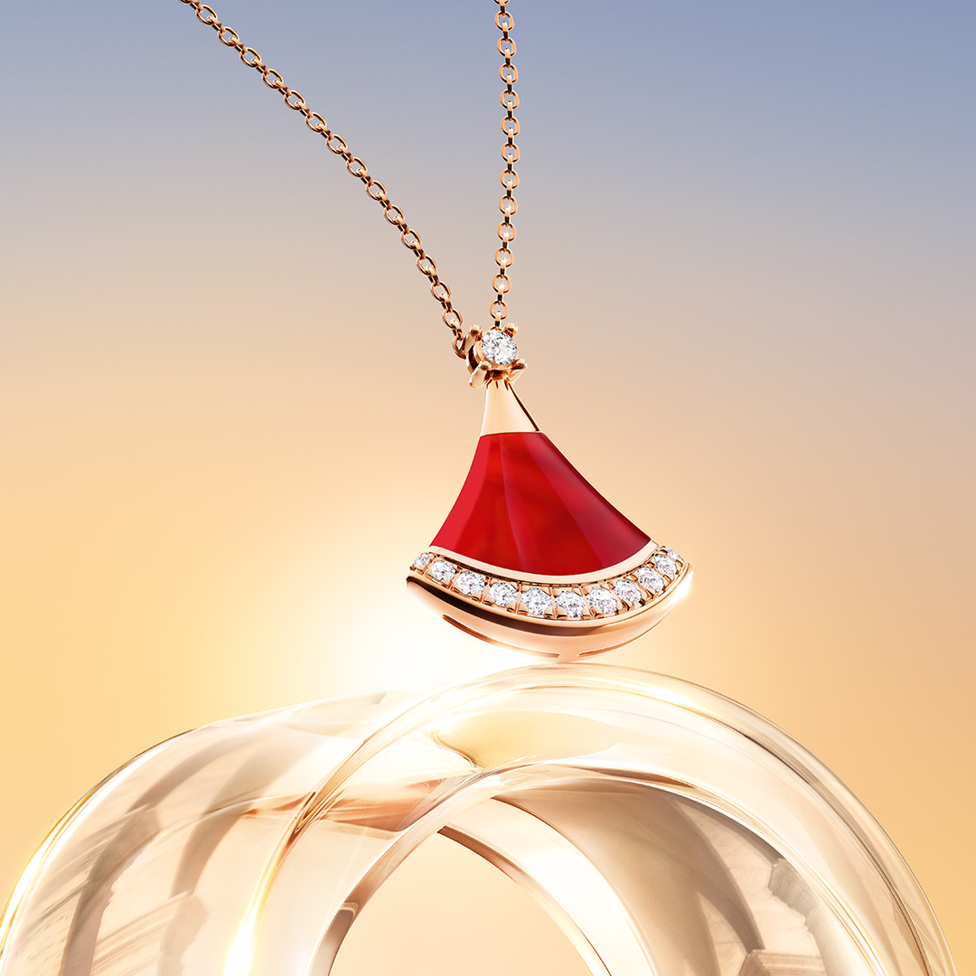 BVLGARI Facebook ad