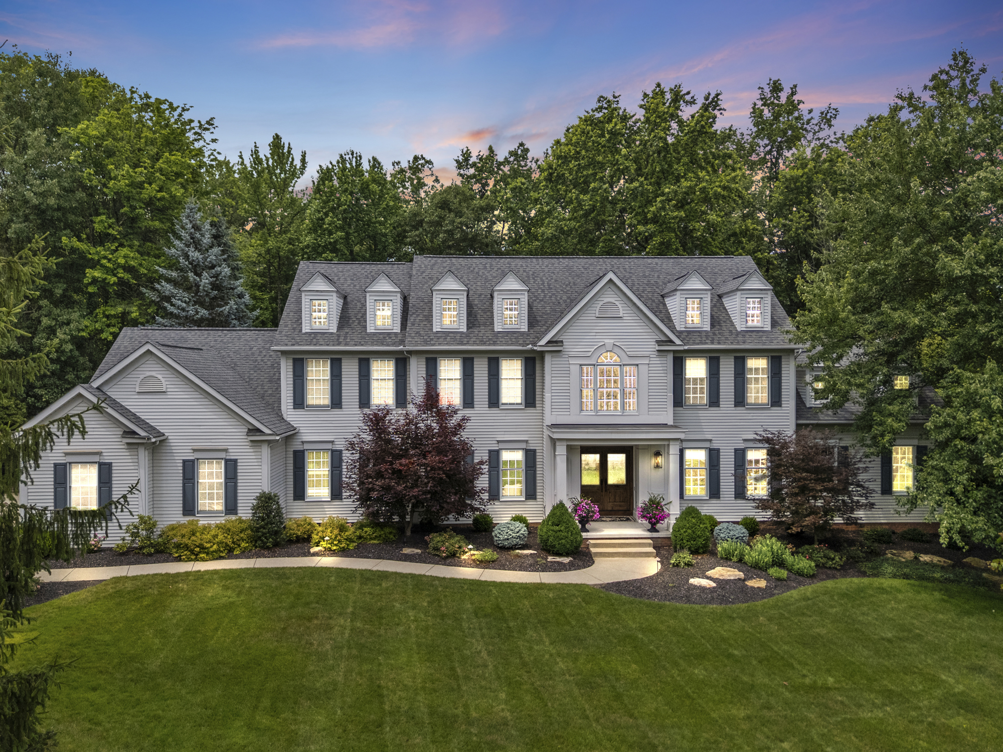 Cheryl Schroer Right Home Now Facebook ad: 4007 Evergreen Ln, Richfield, OH 44286, USA