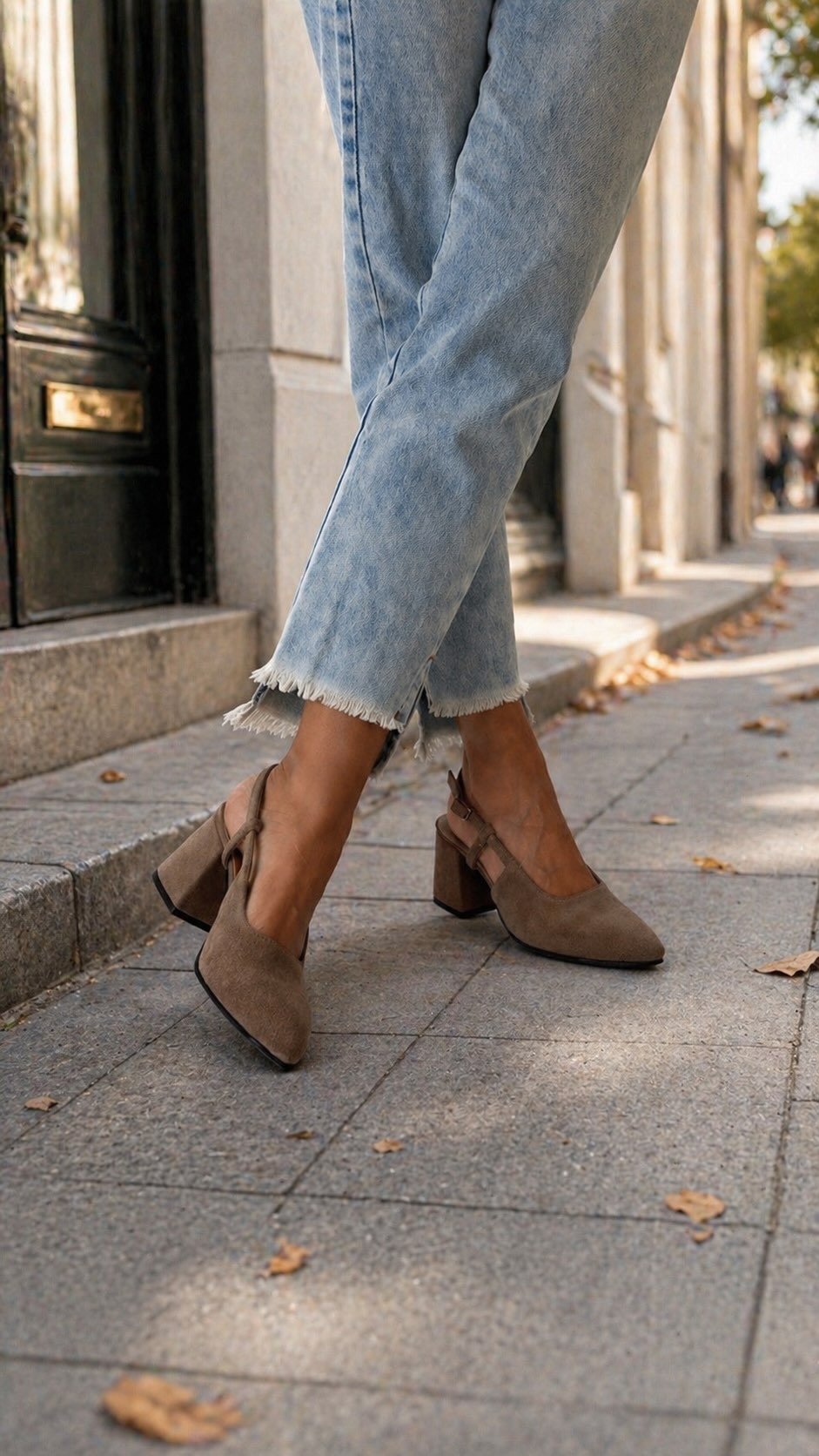 Sabelas Facebook ad: Stilettos Gia