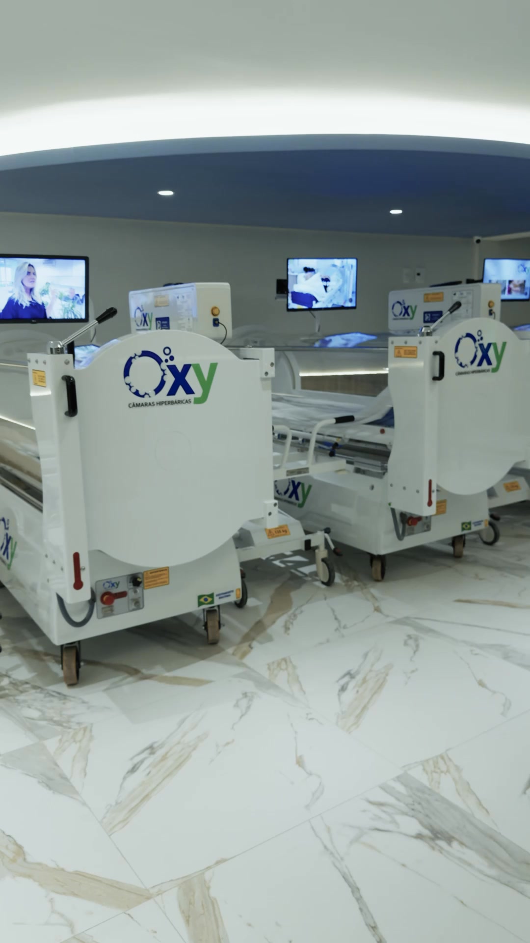Oxy Câmaras Hiperbáricas Facebook ad: Siga a Oxy e tenha acesso gratuito aos…