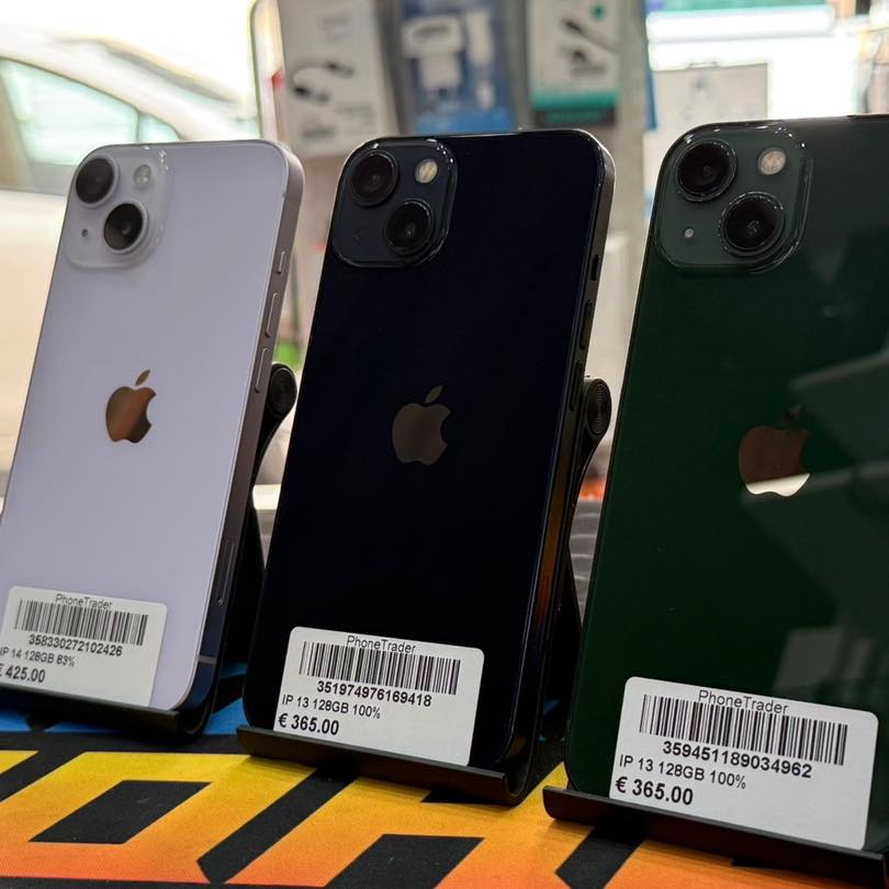 PhoneTrader Facebook ad: Discover our range of refurbished phones, starting from…