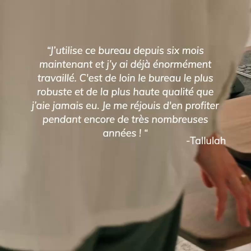 Oakywood Facebook ad: Configurez votre bureau sur mesure dès aujourd'hui.