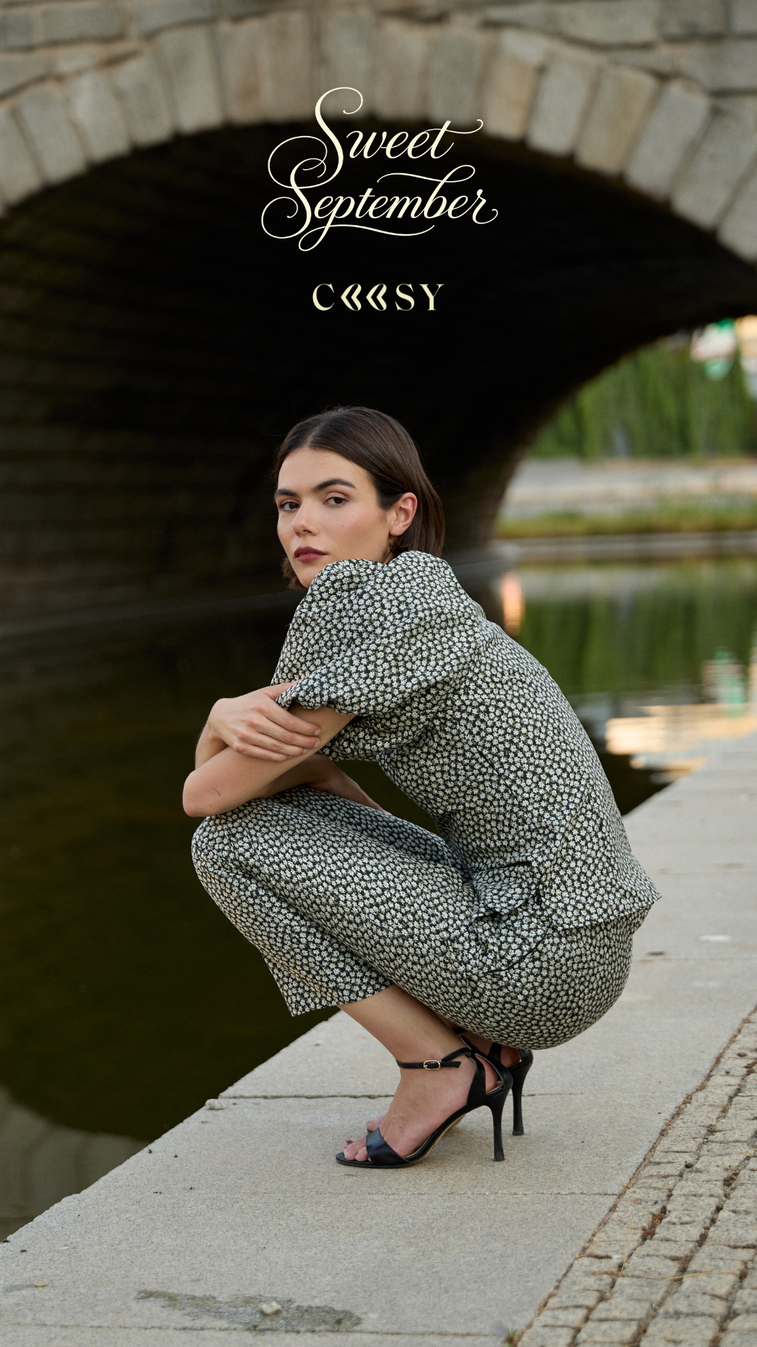 Coosy Facebook ad: Sweet September | Coosy