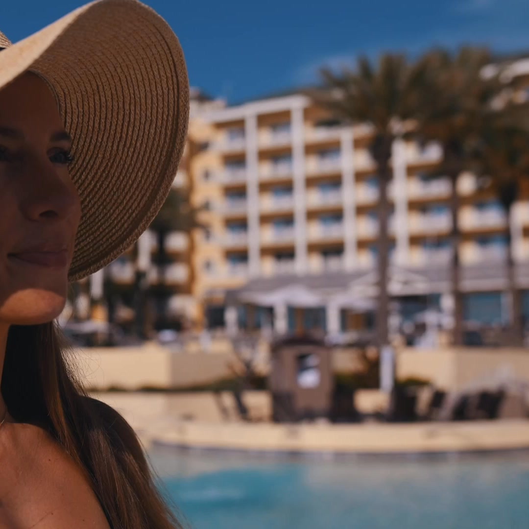 Omni Amelia Island Resort & Spa Facebook ad: Book Now