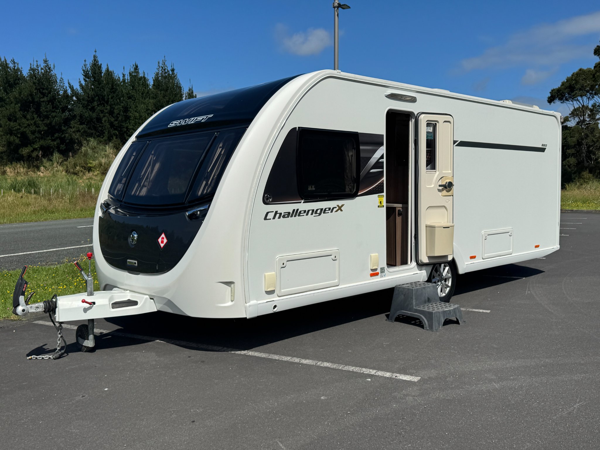 Ashton Fairhurst Facebook ad: 2022 Swift Challenger X 880 $8000 worth of accessories.