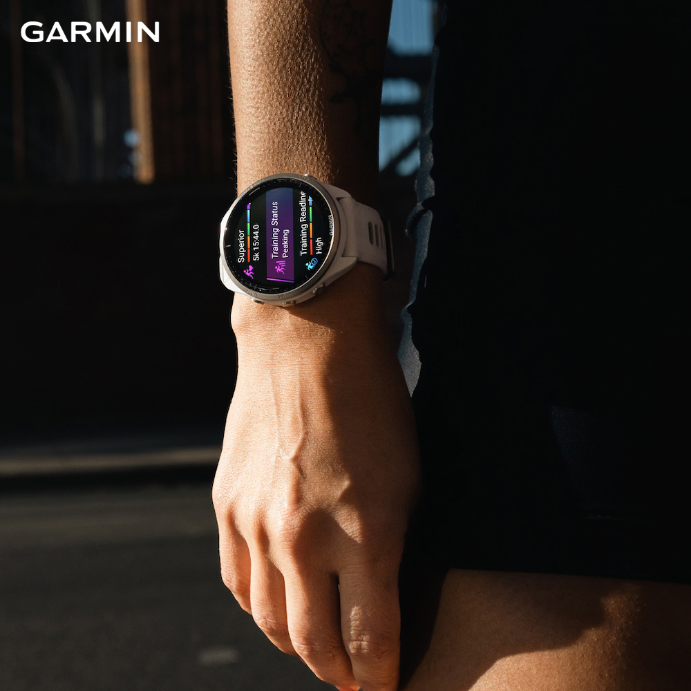 Cửa hàng Garmin - Cầu Giấy Hà Nội Facebook ad: FORERUNNER 965 là cỗ máy chiến đấu tối…