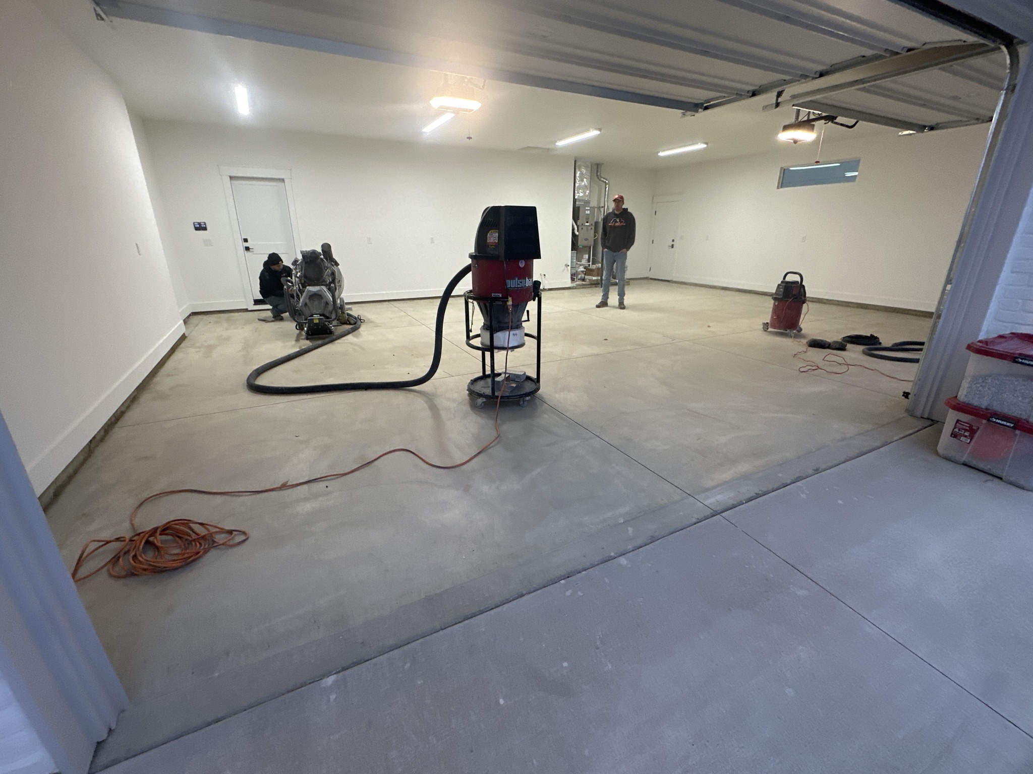 White Cloud Concrete Coatings Facebook ad: We love helping new homeowners!