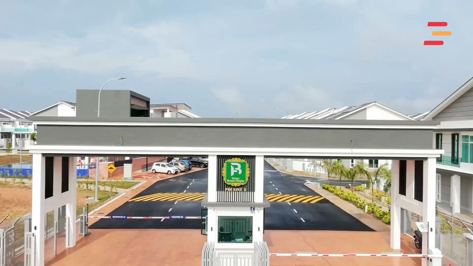 PropertyGuru.com.my Facebook ad: Move-In Ready Solar Homes from RM650,000