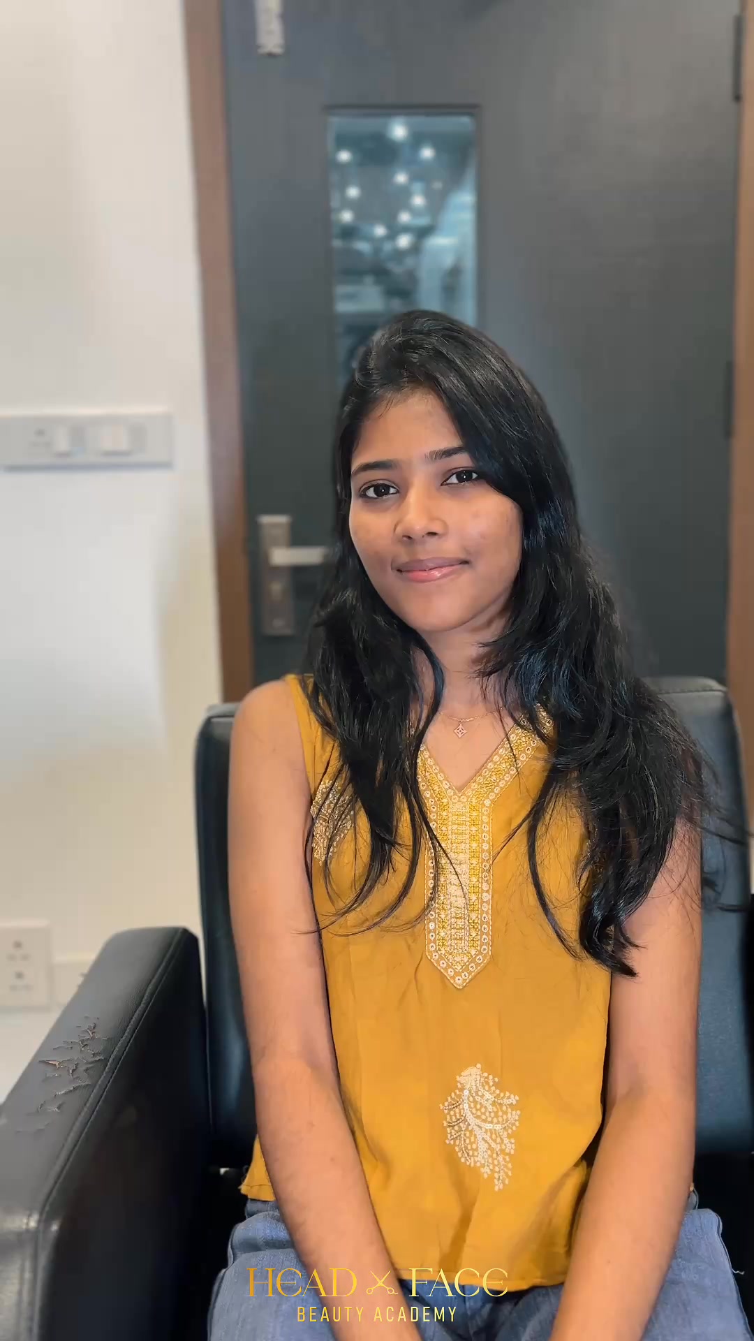 Head and Face Salon and Aesthetic Clinic Facebook ad: Last minute function? tension വേണ്ട!