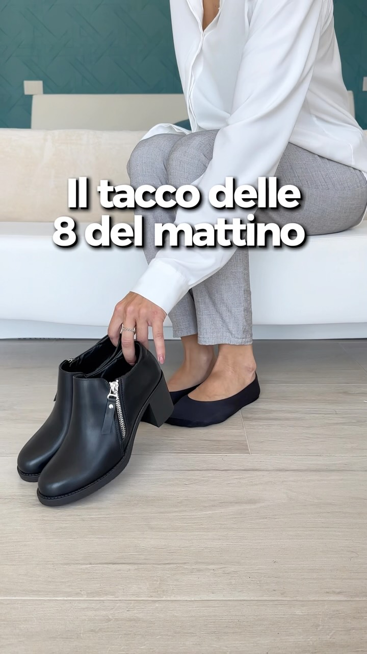 De Caro Calzature Facebook ad: BRITTANY é per quei giorni in cui