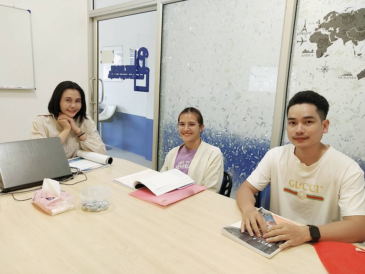 เรียนภาษาอังกฤษ Best English สาขาอมตะนคร Facebook ad from Oct 18, 2025