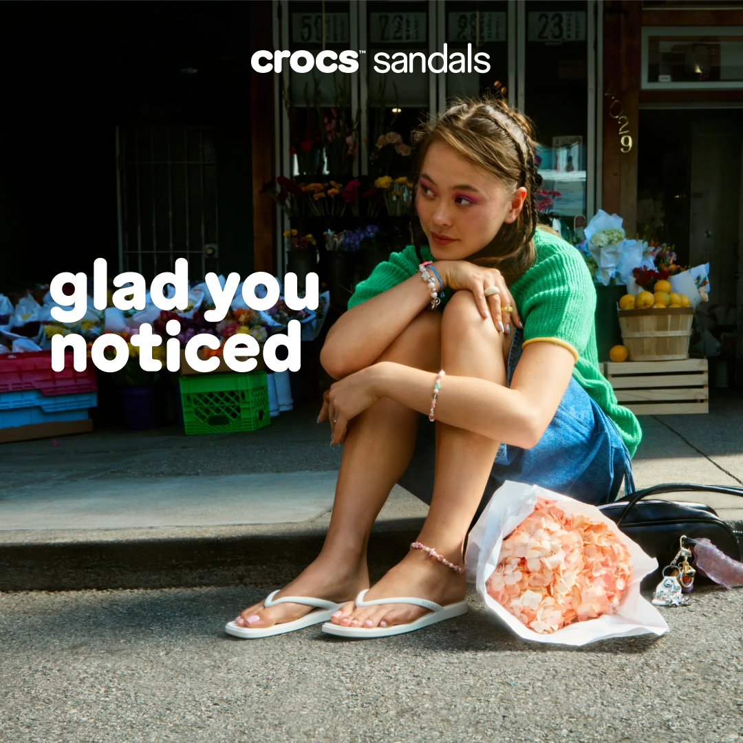 Crocs Facebook ad