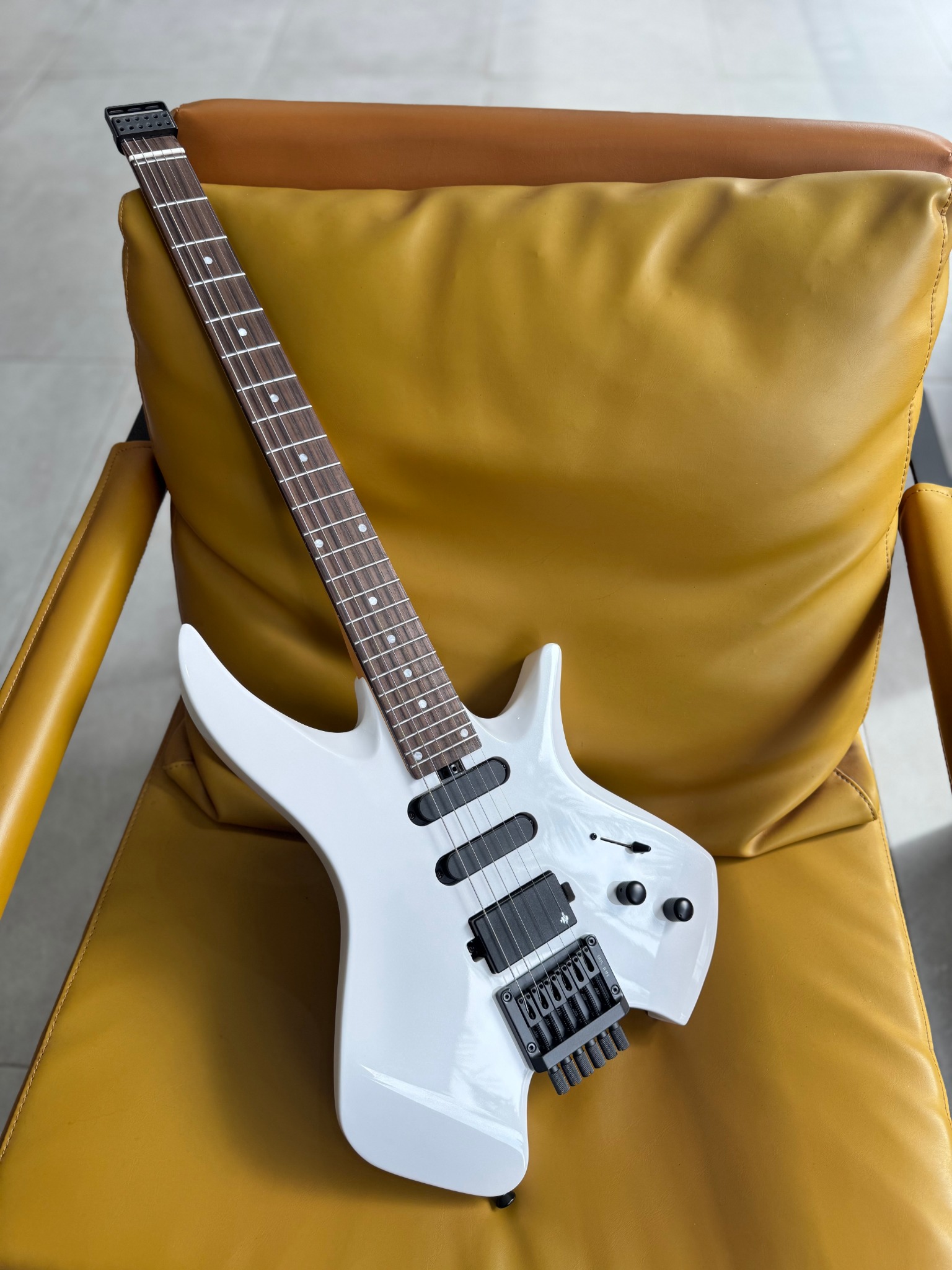 DonnerMusic-AU Facebook ad: 10% OFF | CODE: EA10