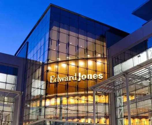 Edward Jones - Financial Advisor: Richard Eatinger Facebook ad: Accepting New Clients | Serving Clients of All…