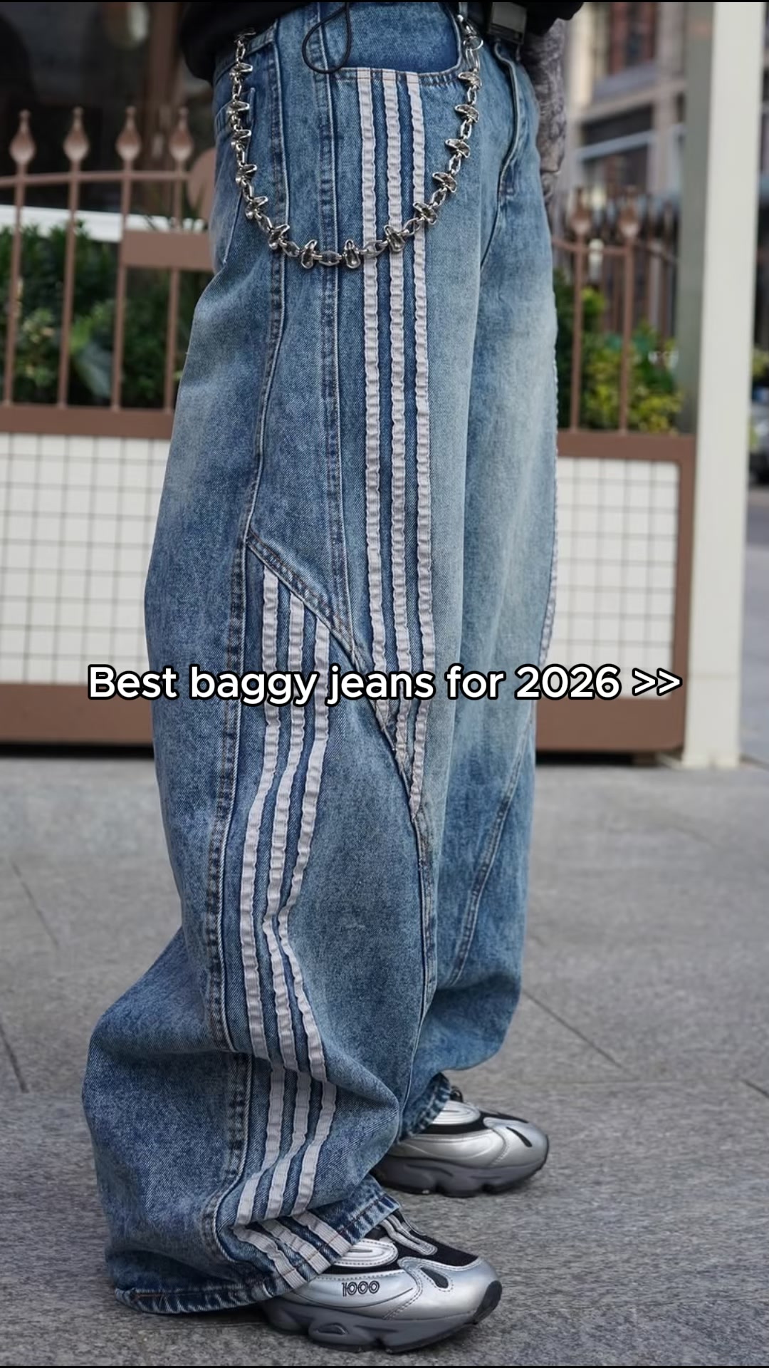 Decarba Facebook ad: New season. New fits.