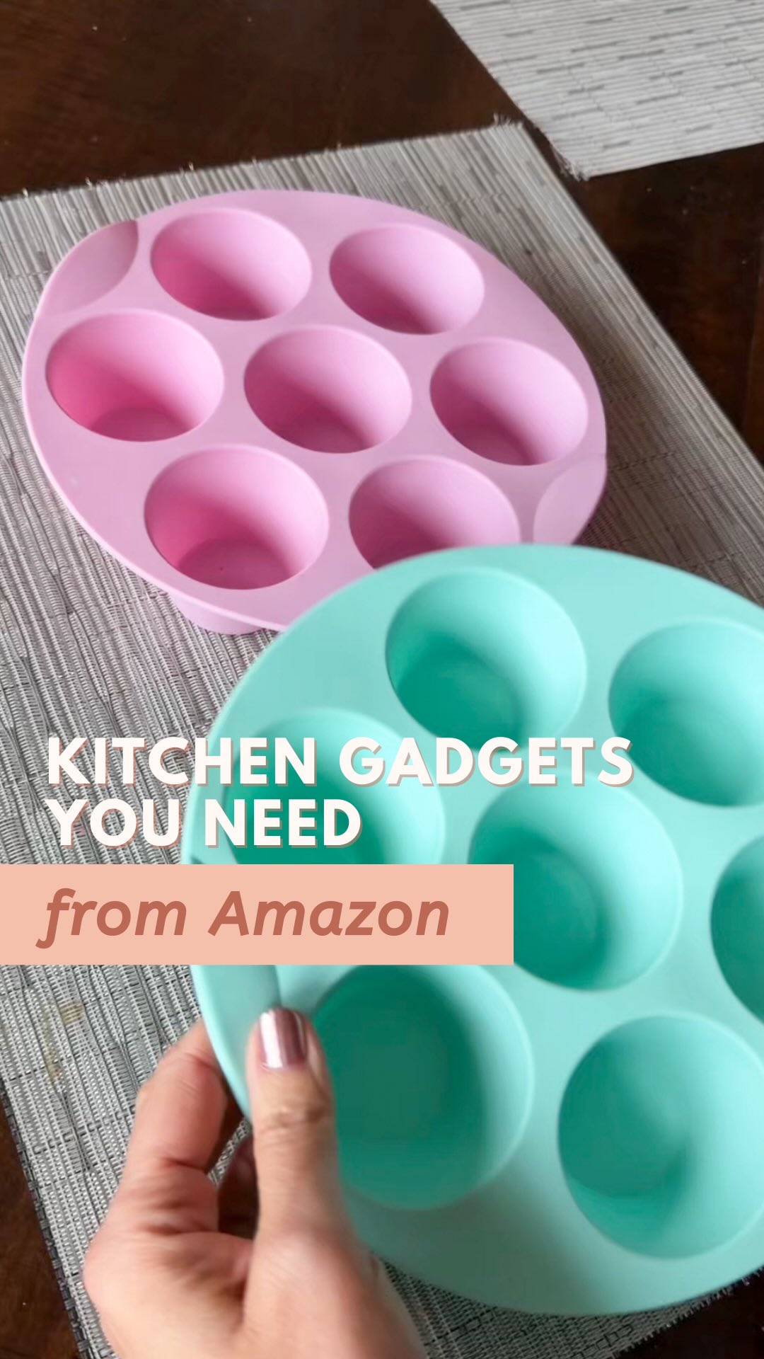 Lindsay Roggenbuck Facebook ad: Drop the words KITCHEN GADGETS and I’ll send…