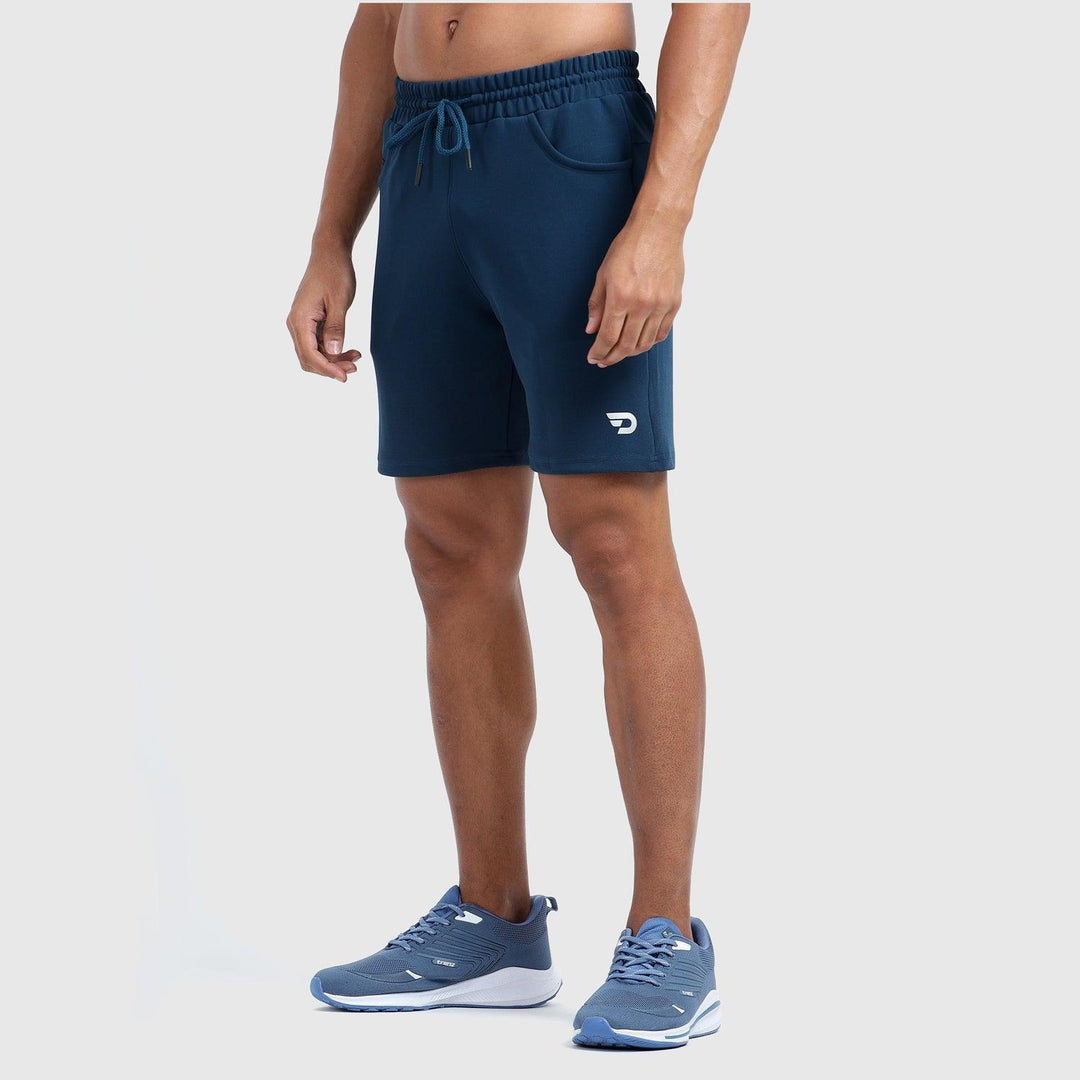 Denmonk Facebook ad: Fit looks good on you