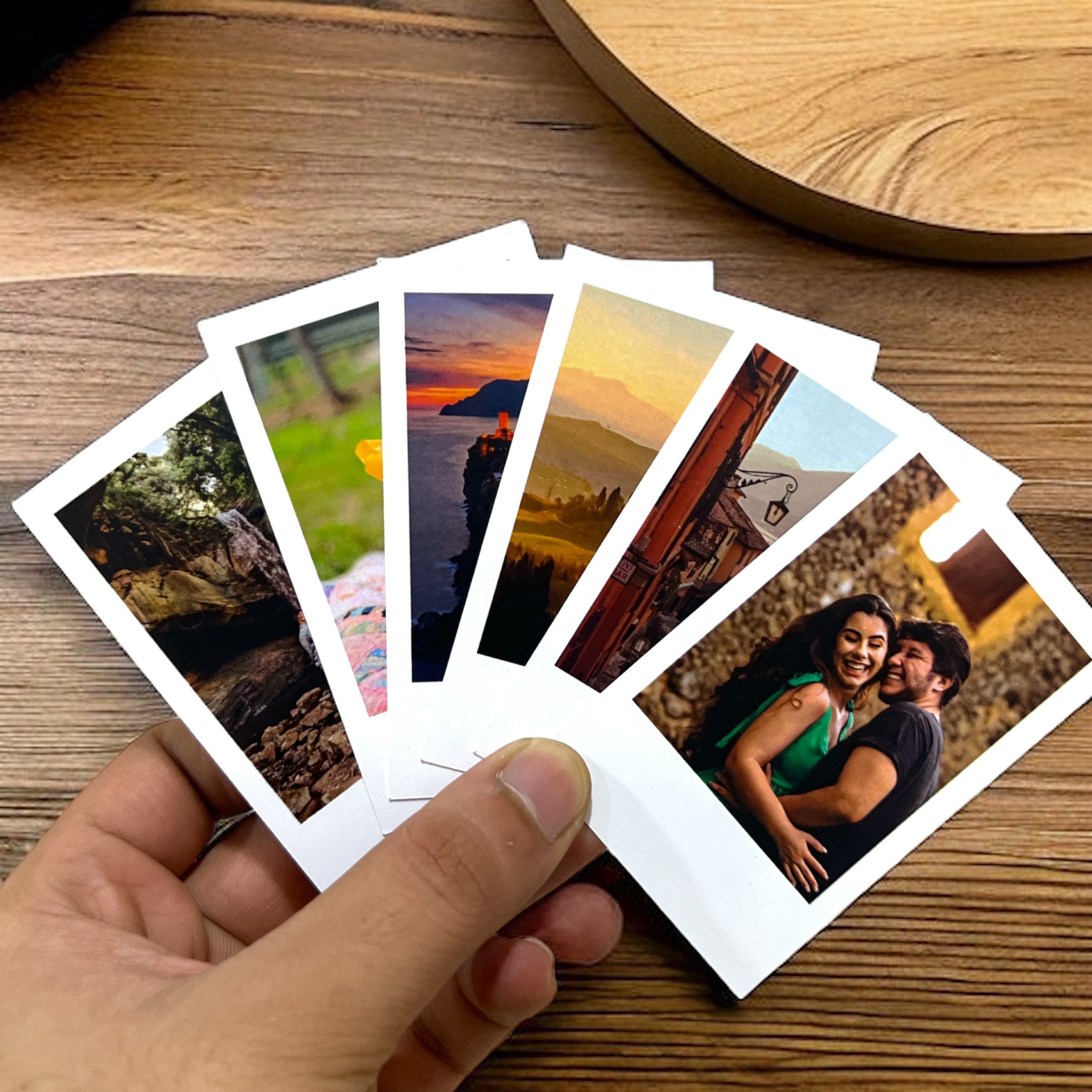 PrintBlow Facebook ad: Turn your Cherished Moments into Beautiful Photo Prints!