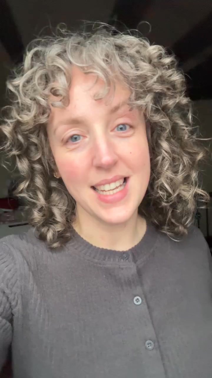 Marisa’s Curls Facebook ad: Curl care can be simple, we’re here to help