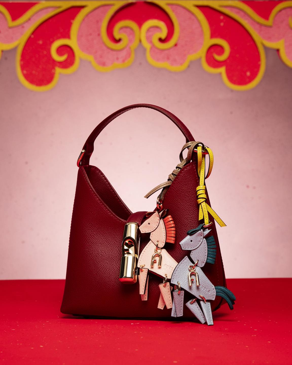 Furla Facebook ad