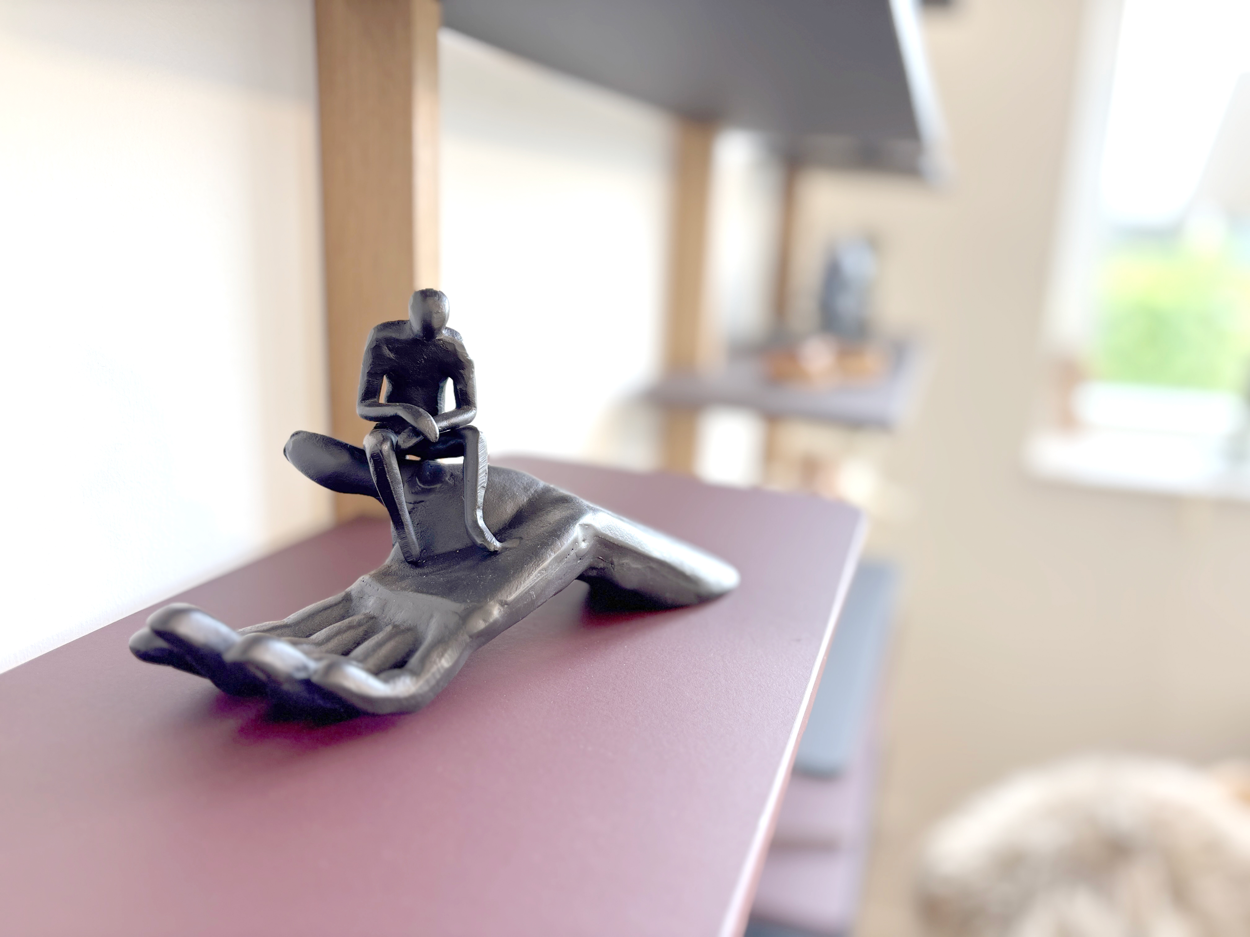 Only By Grace - webshop - Christian living Facebook ad: Skulpturer, der taler til hjertet