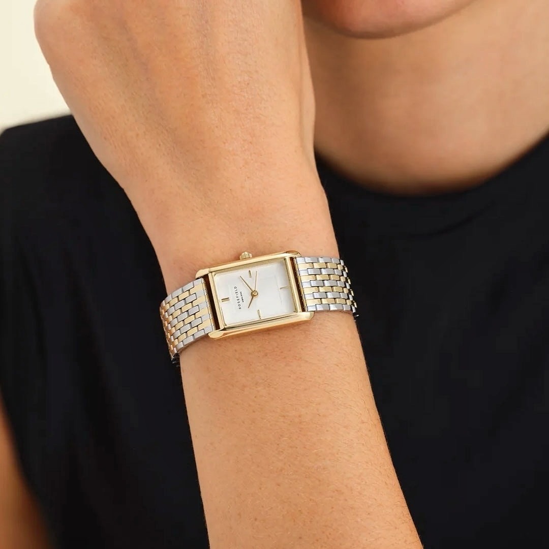 Watch Direct Facebook ad: Discover the newest watch collections!