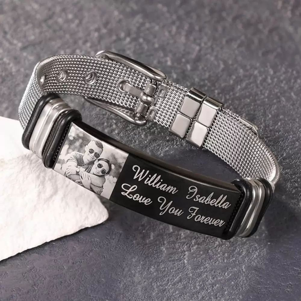 Krijgnaamketting Facebook ad