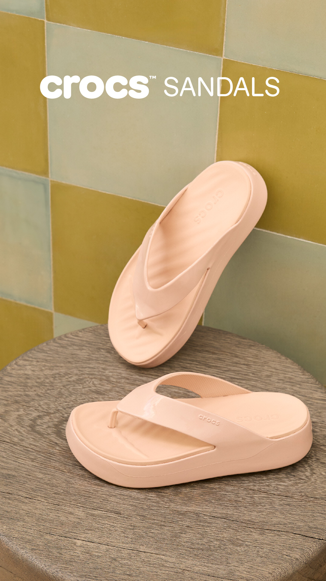Crocs Facebook ad