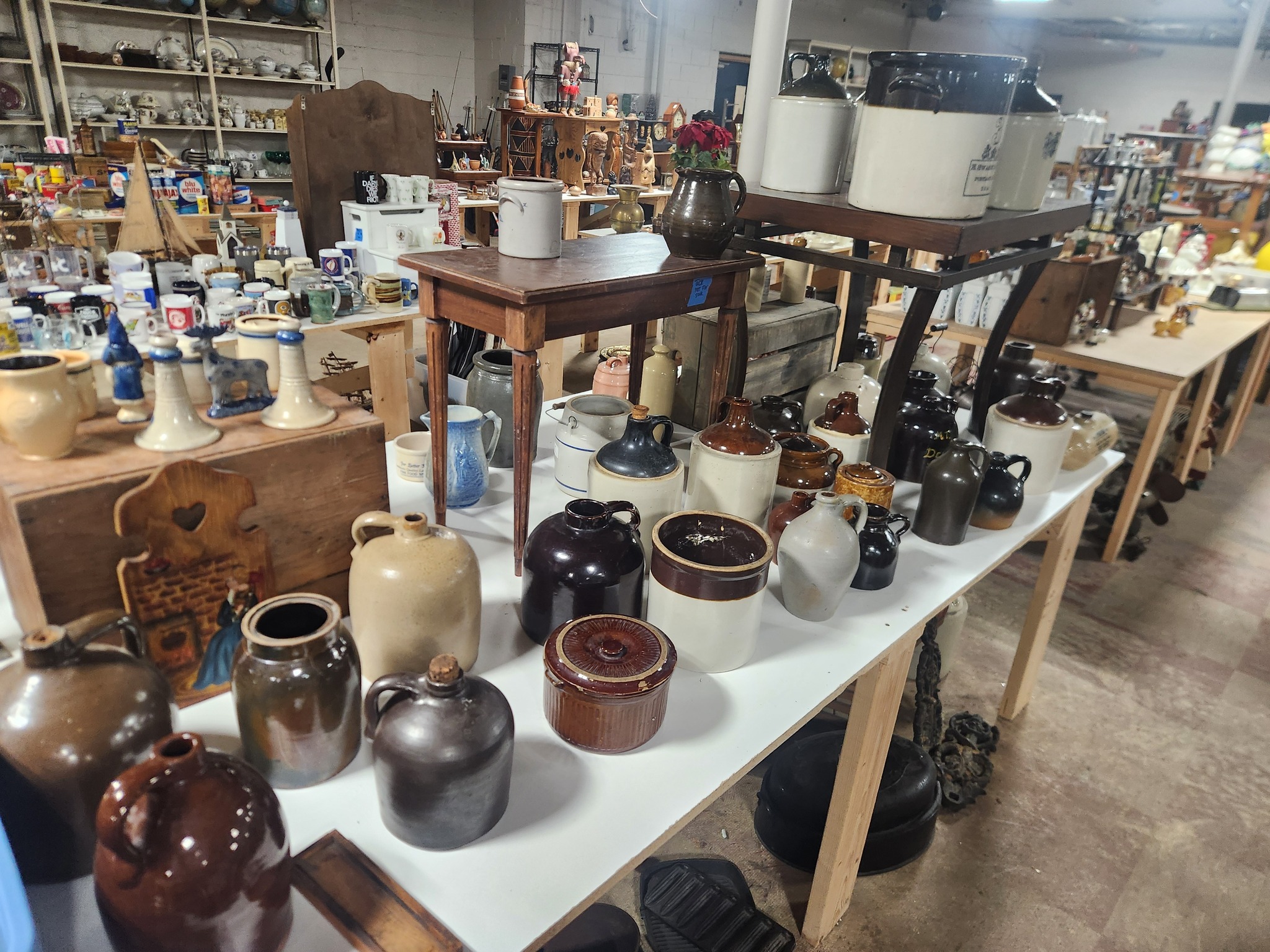 Heritage Estate Settlement Facebook ad: One Day Antique & Collectibles Estate Sale