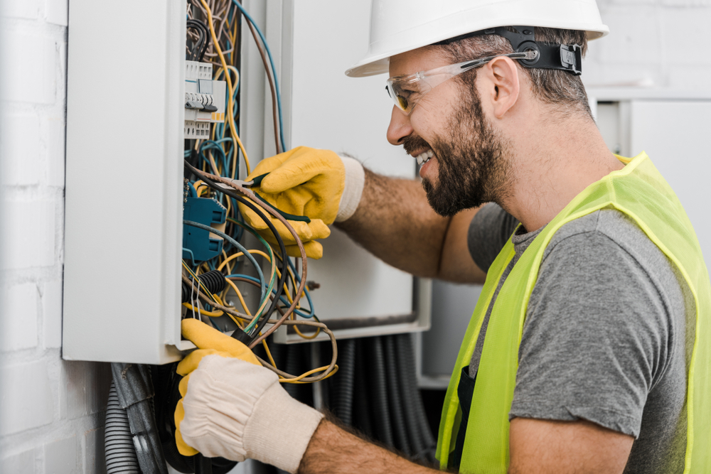 Murrill Electric Facebook ad: Full range electrical services