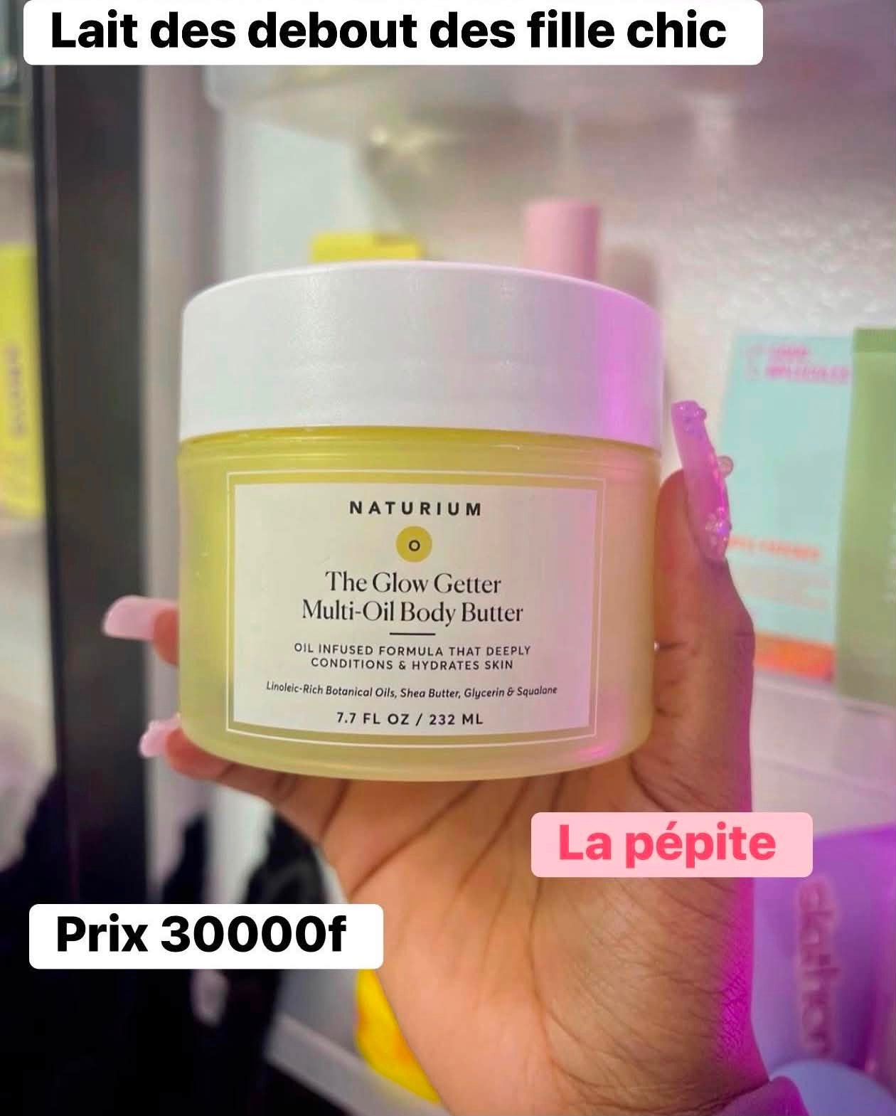 Cosmétiques et divers produits  Facebook ad