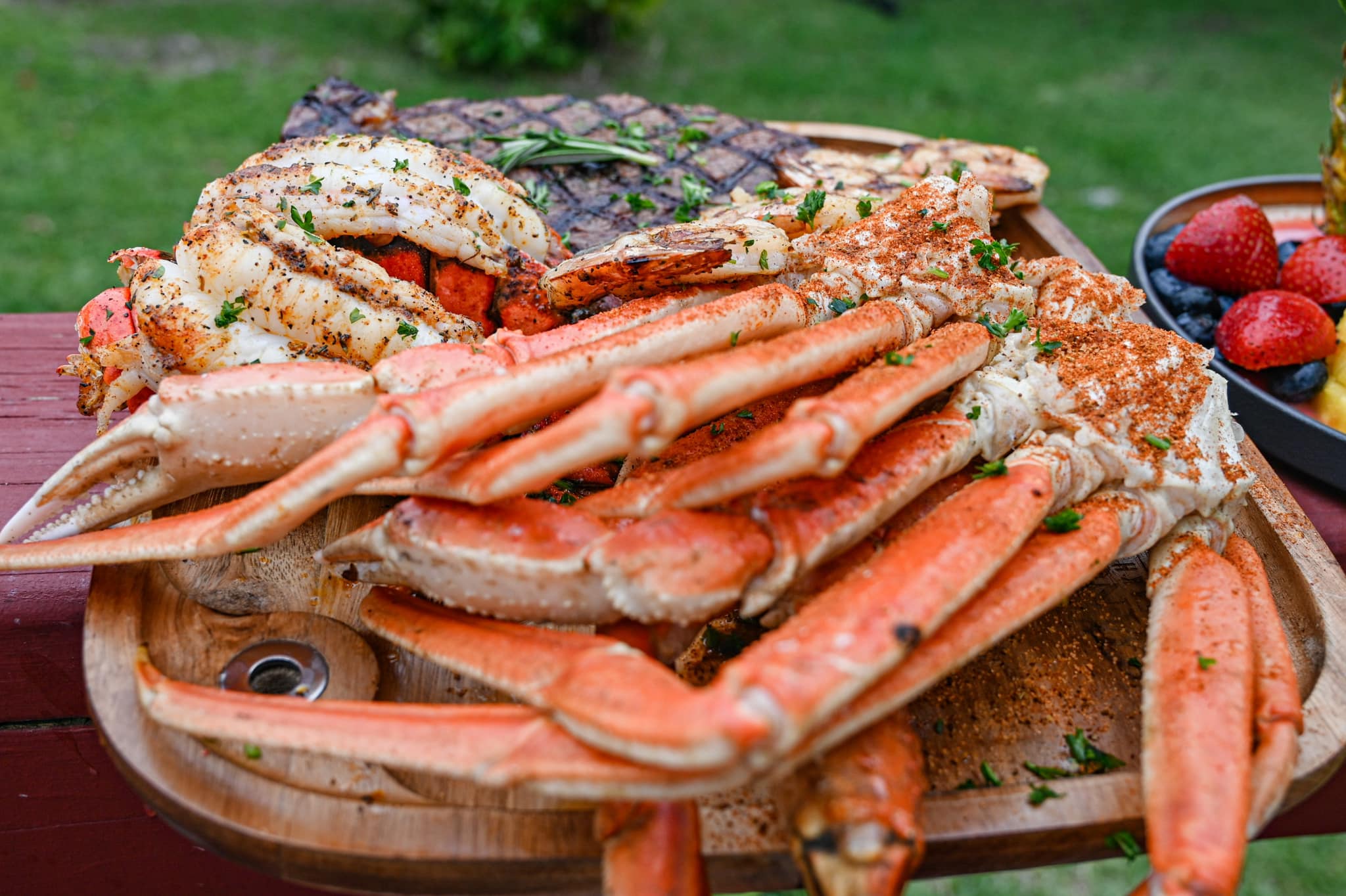 Angus SteakHouse and Seafood Calabash Facebook ad: An elegant new restaurant in town.
