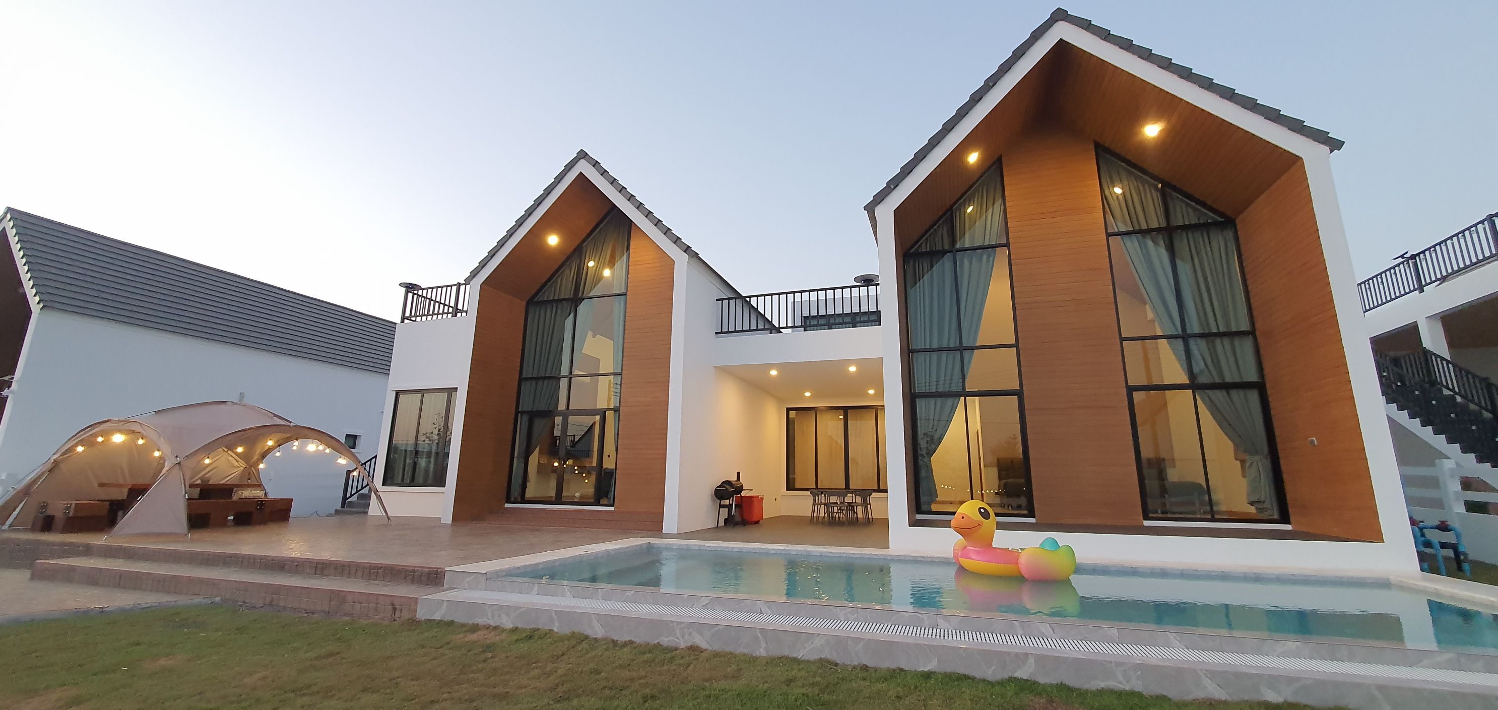 Pool Villa Khaoyai Hill - พูลวิลล่า เขาใหญ่ สระว่ายน้ำส่วนตัว Facebook ad: พูลวิลล่าเขาใหญ่ฮิลล์ Pool Villa Khaoyai Hill…