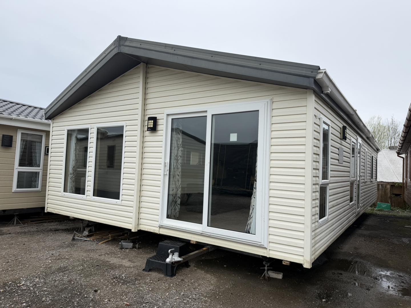 Premier Caravans Ltd -  Static Caravans & Lodges For Sale At Trade Prices Facebook ad