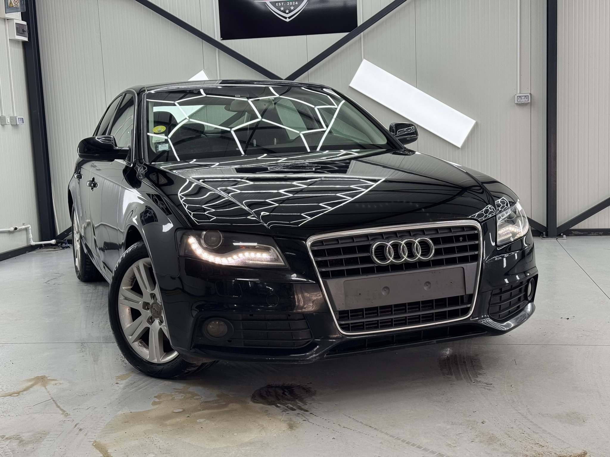 West Cars Auto - Rateautosh.ro Facebook ad