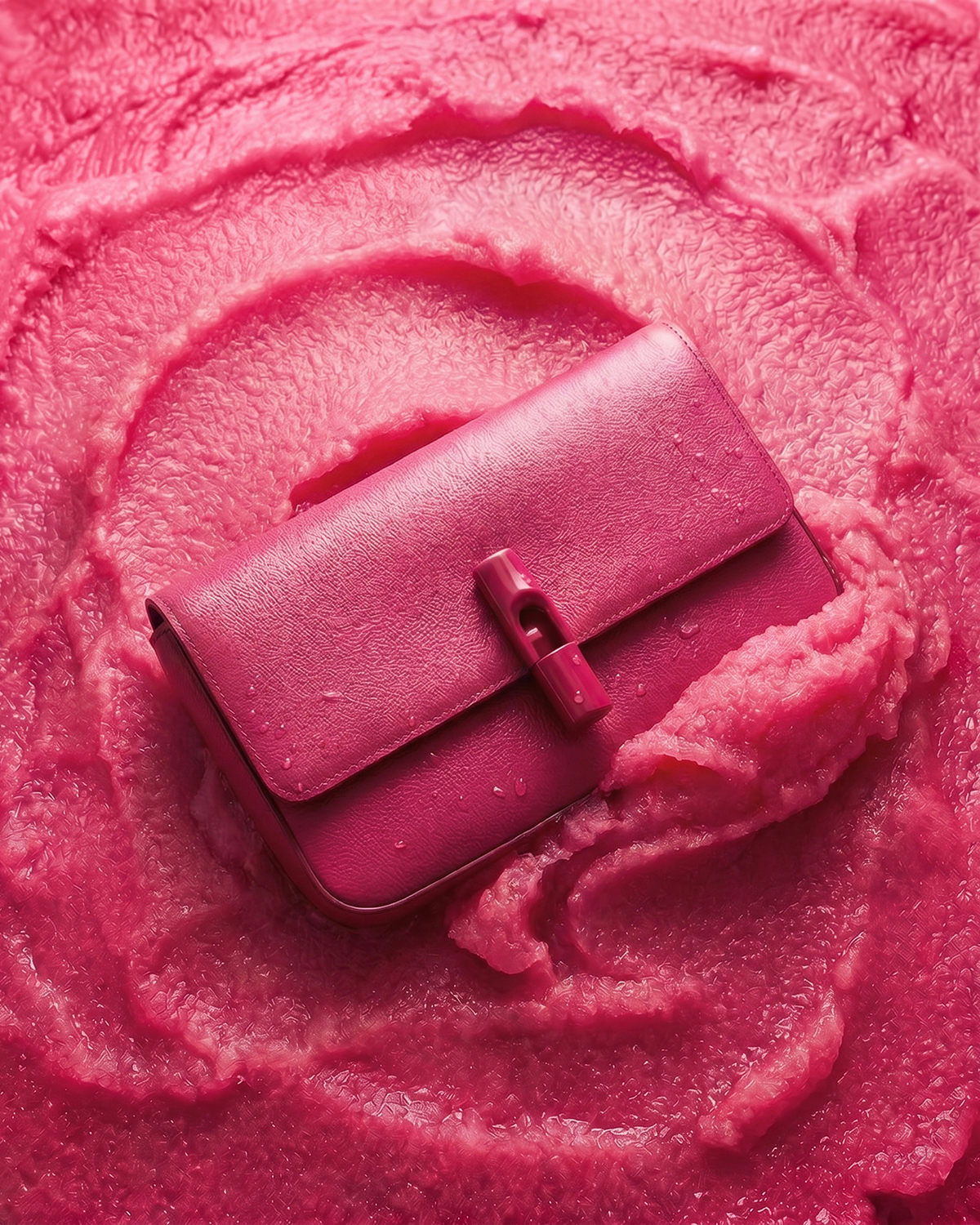 Furla Facebook ad